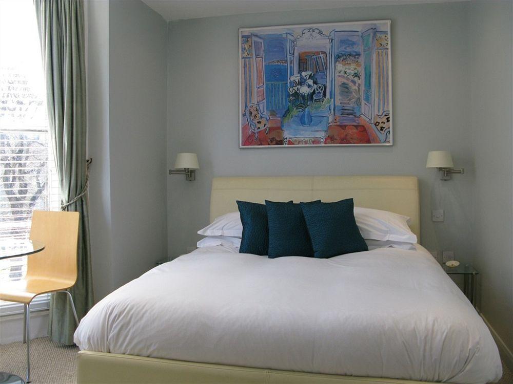 Oyo Lifestyle Hotel Sea Breeze Brighton Екстериор снимка