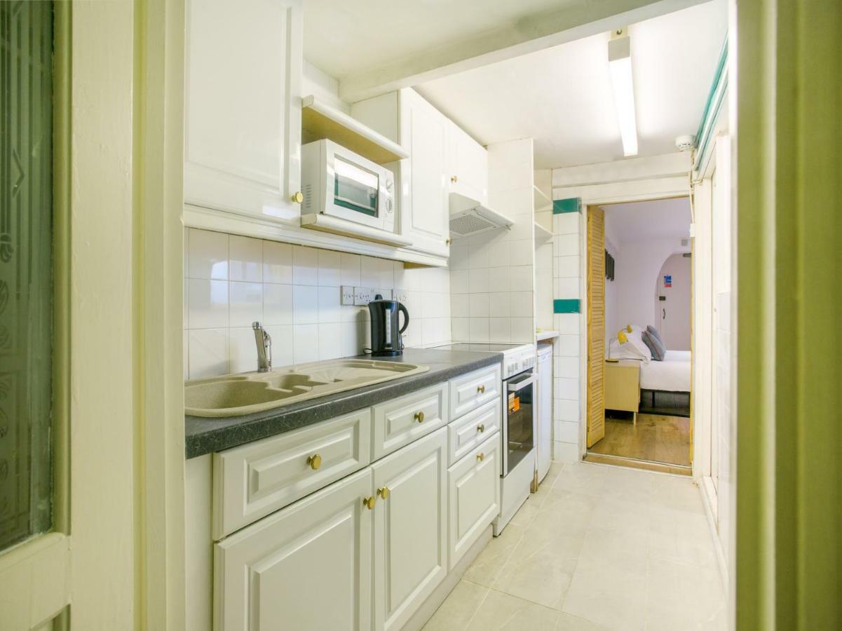 Oyo Lifestyle Hotel Sea Breeze Brighton Екстериор снимка