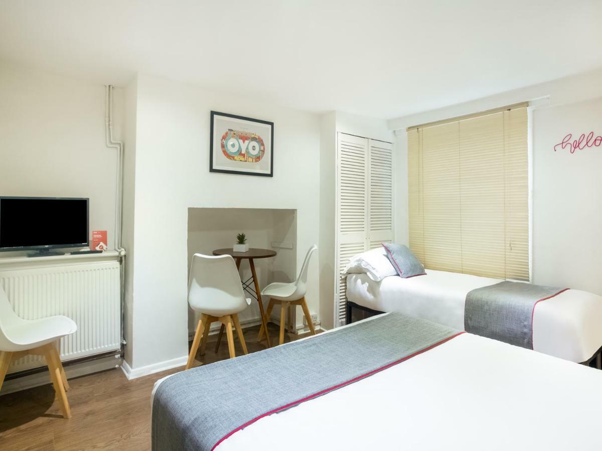 Oyo Lifestyle Hotel Sea Breeze Brighton Екстериор снимка